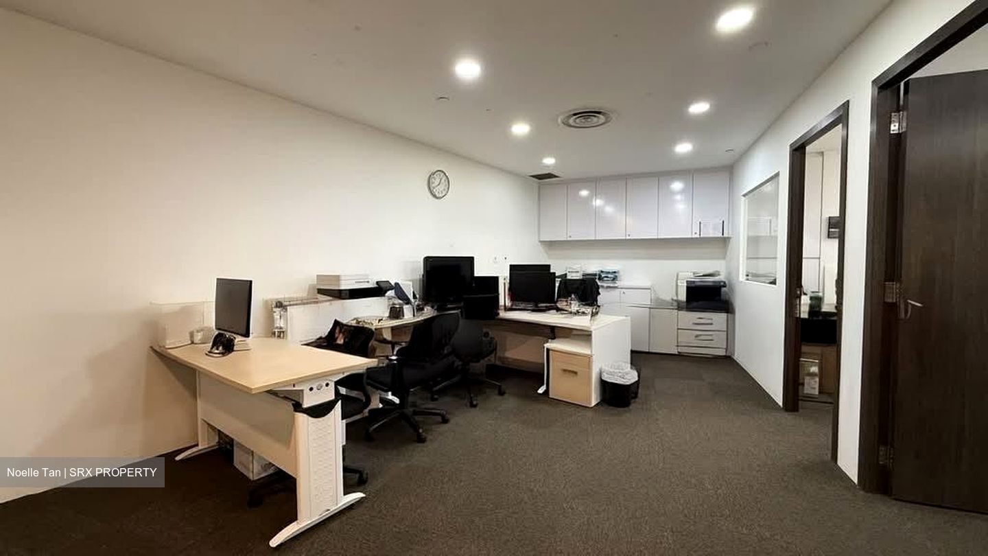 The Plaza (D7), Office #533350191